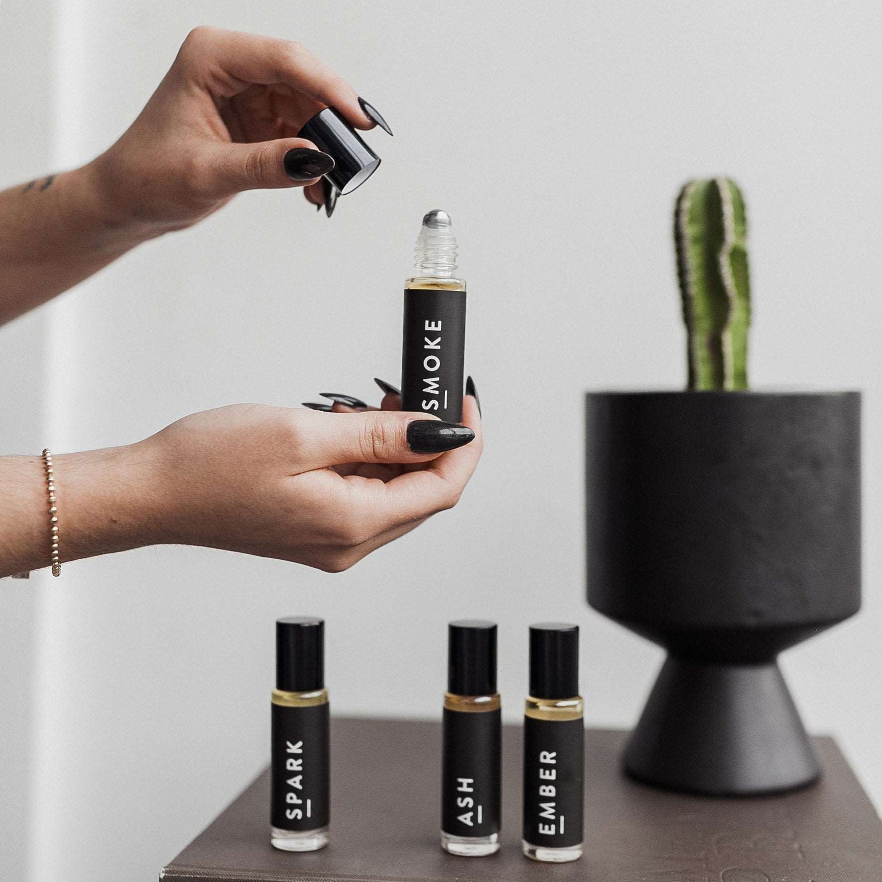 WHSL Smoke Fragrance Roller