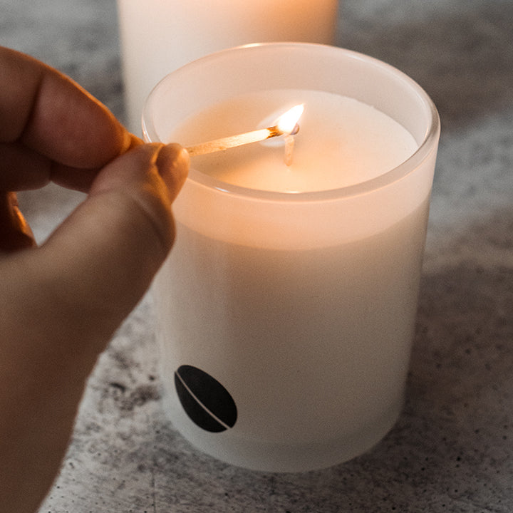 Smoke Candle