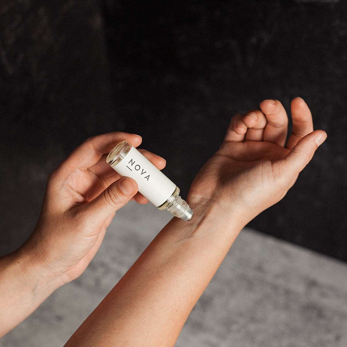 WHSL Nova Fragrance Roller
